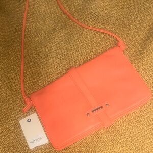 NWT! Cute ROXY Coral Salmon Leather Crossbody Bag